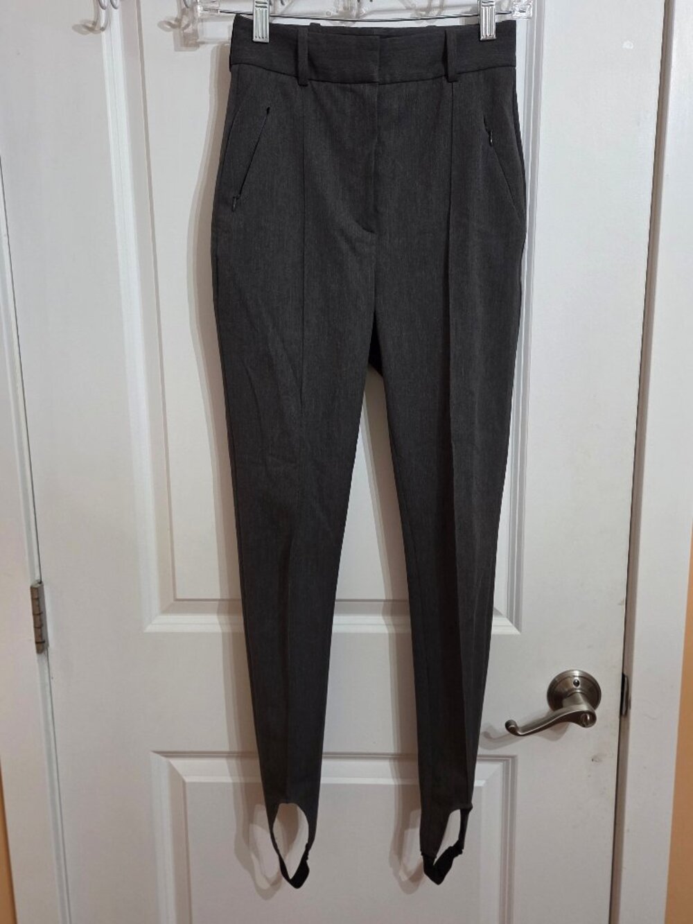 Uterqüe Gray Stirrup Pants  XS 24 Lightly Worn Uterque